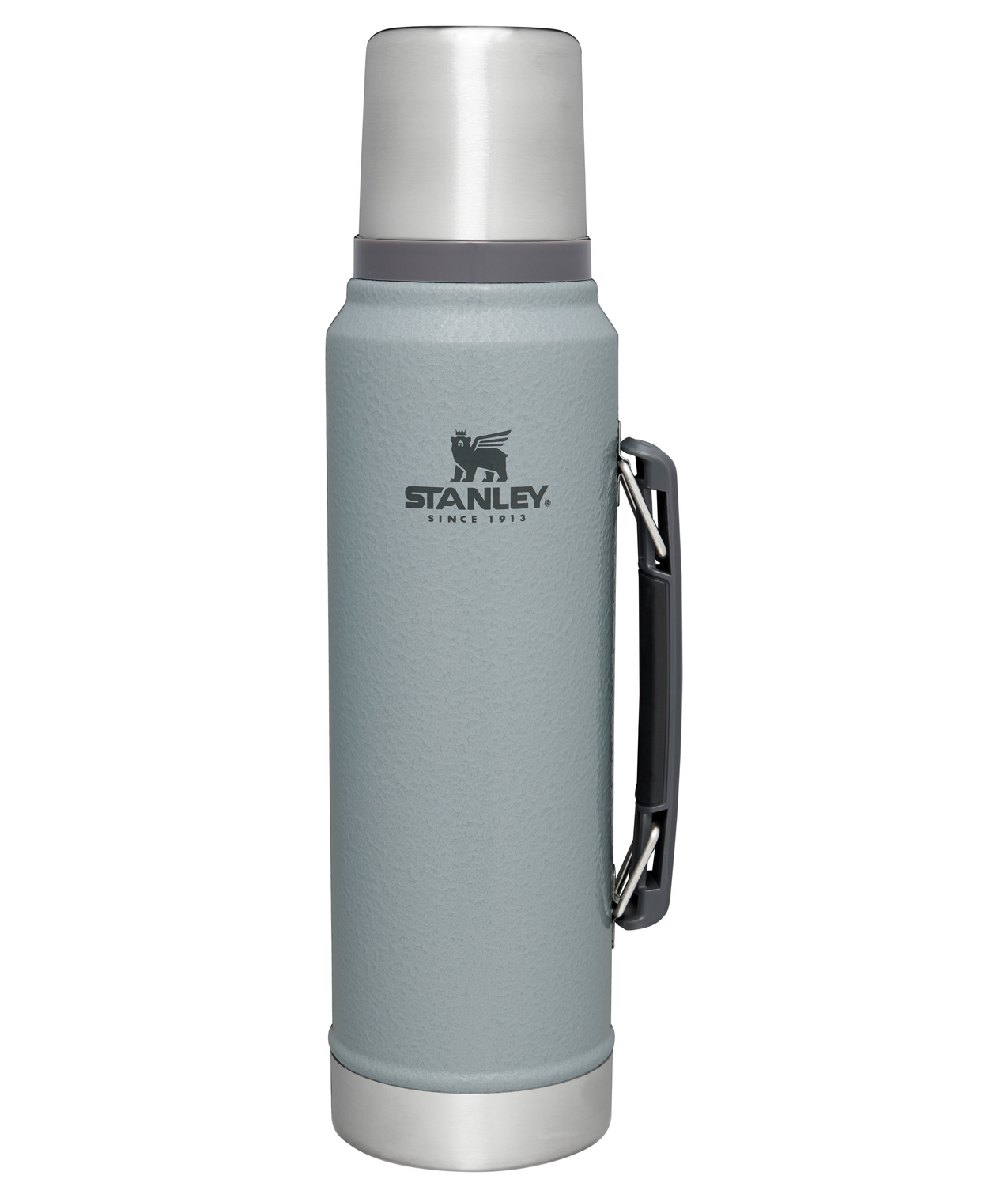 B2B_Web_PNG-The-Legendary-Classic-Bottle-1-1QT-Hammertone-Silver-Front_43cc42eb-8c7e-47d9-9874-99777cfe6cd9.png
