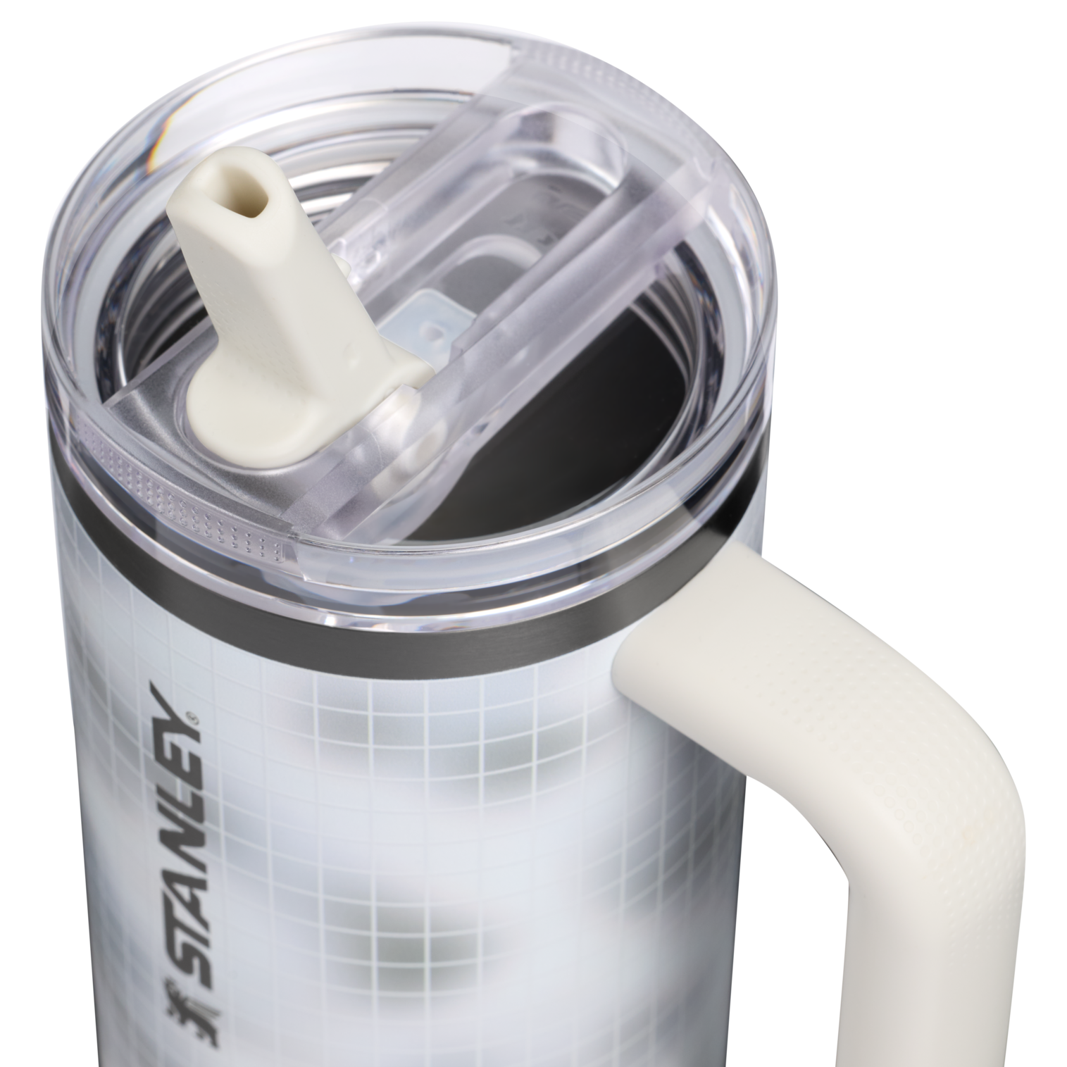 Web_PNG_Square-TheQuencherProTourFlipStrawTumbler-30OZ-FrostBlur-LidDetail.png