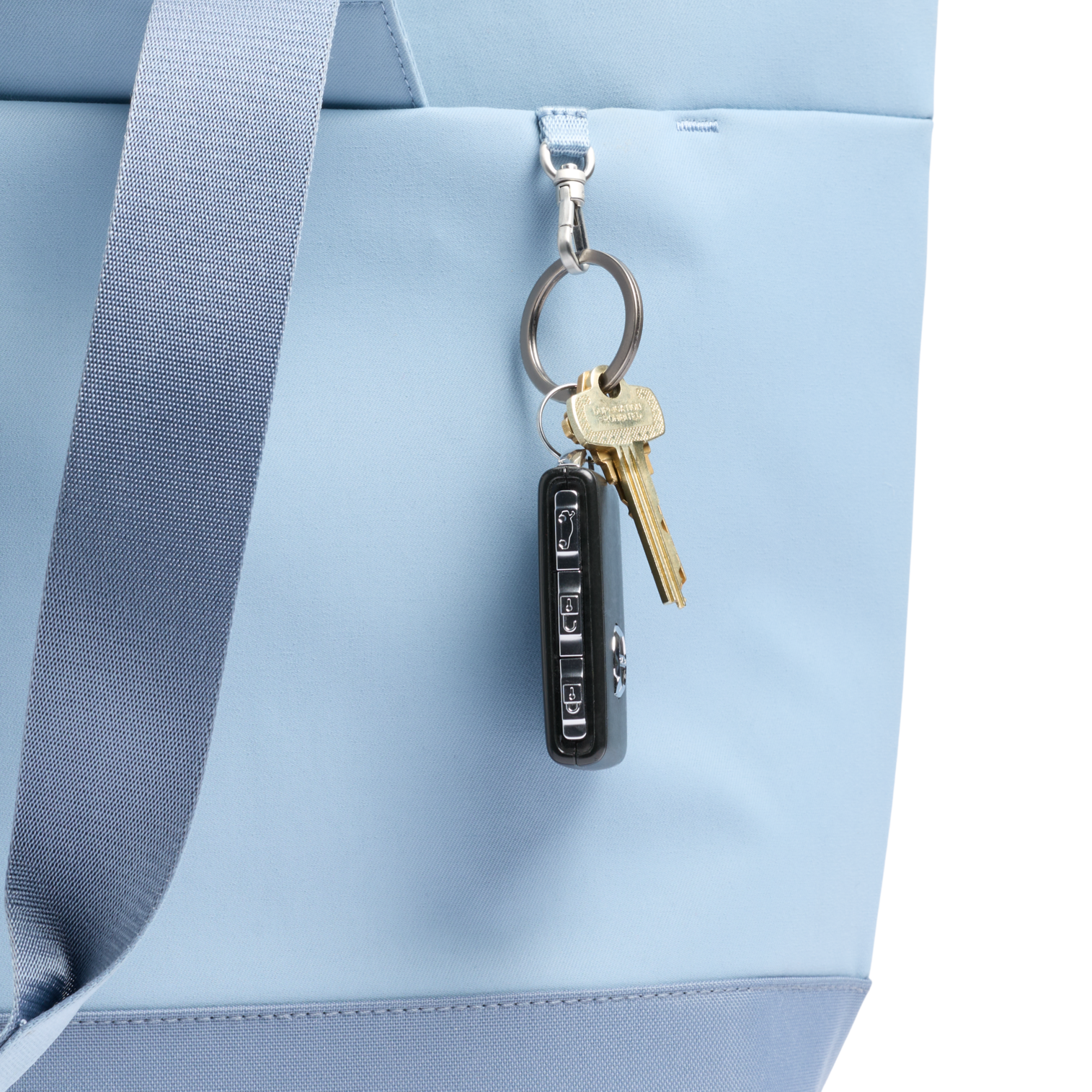 Web_PNG_Square-TheStandbyTote21.8qt-20.6L-SlateBlue-KeychainDetail.png